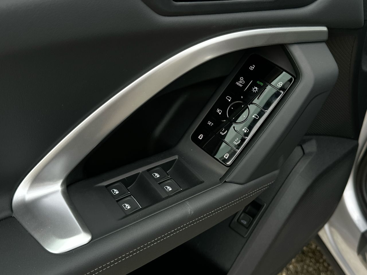 2025 Audi New Q5 in Vancouver, British Columbia
