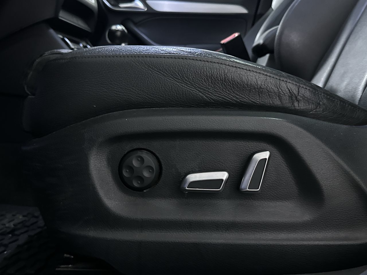 Audi Q3  2016 à Vancouver, Colombie-Britannique