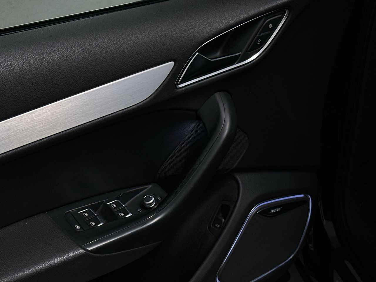 Audi Q3  2016 à Vancouver, Colombie-Britannique