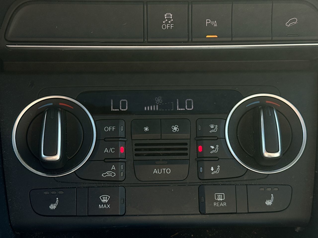 Audi Q3  2016 à Vancouver, Colombie-Britannique