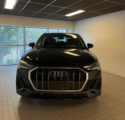 Audi Q3  2022 à Vancouver, Colombie-Britannique