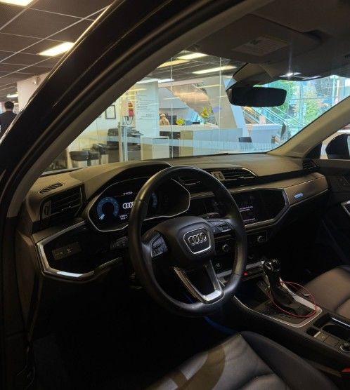 Audi Q3  2022 à Vancouver, Colombie-Britannique