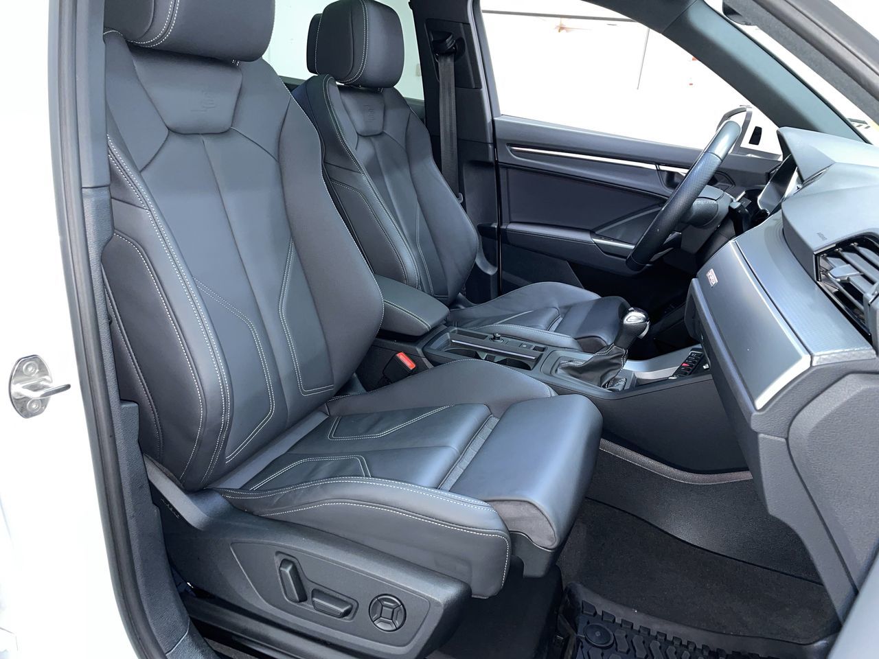 Audi Q3  2024 à Vancouver, Colombie-Britannique