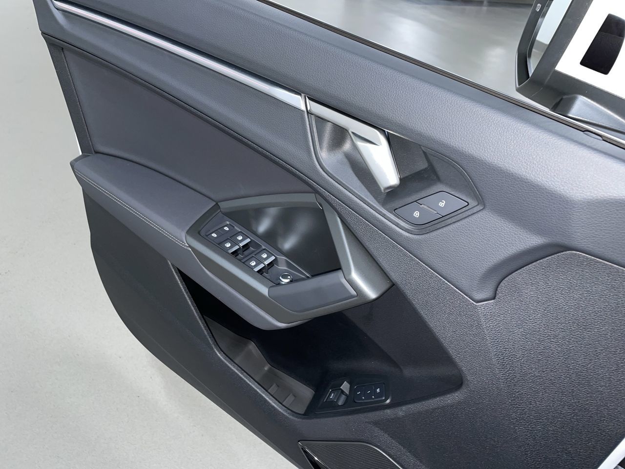 Audi Q3  2024 à Vancouver, Colombie-Britannique