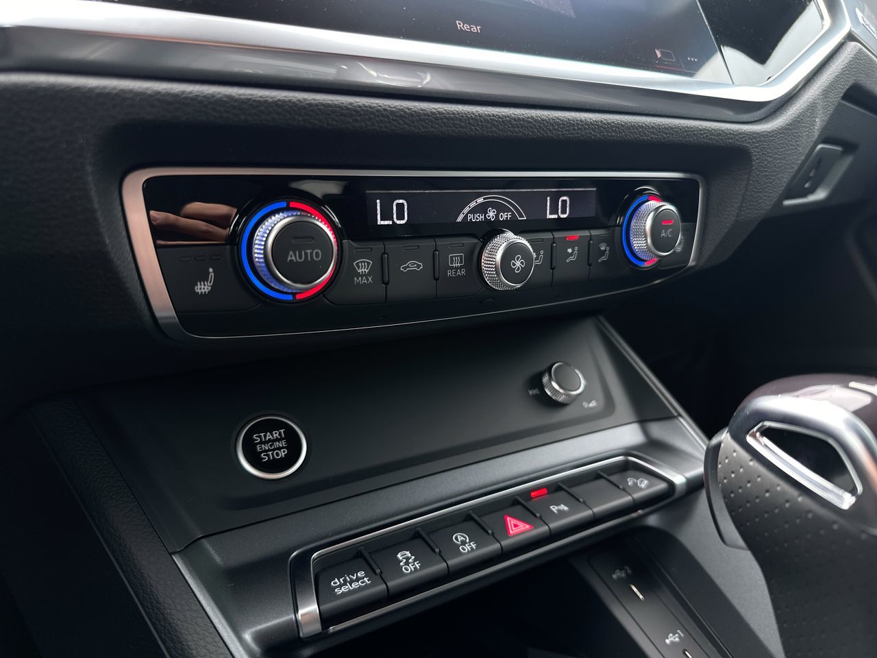 Audi Q3  2025 à Vancouver, Colombie-Britannique