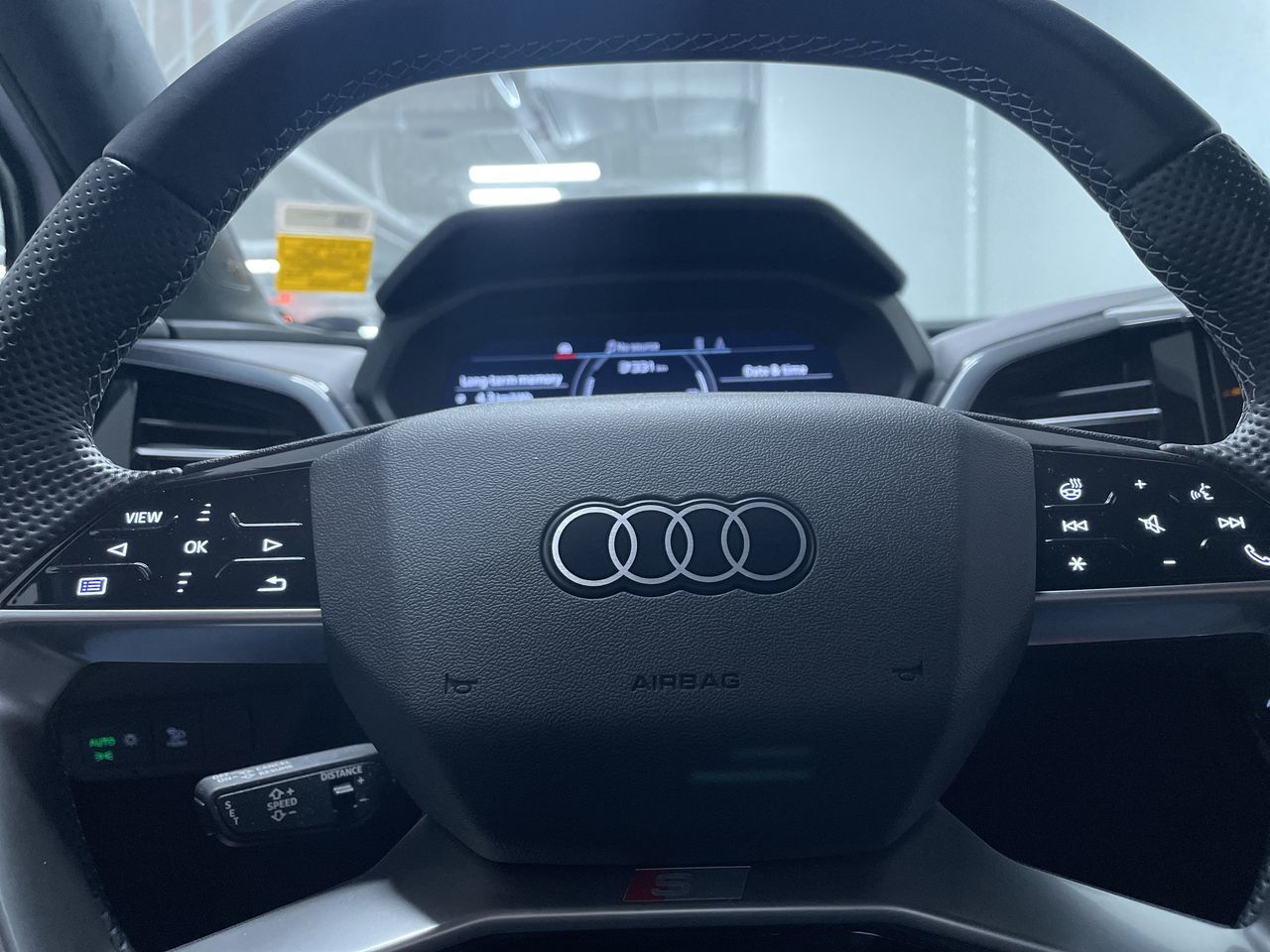 Audi Q4 e-tron  2023 à Vancouver, Colombie-Britannique