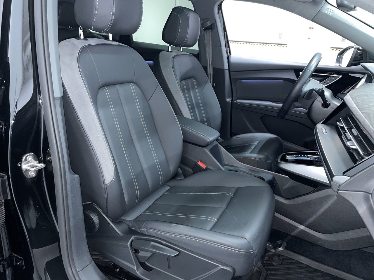 Audi Q4 e-tron  2024 à Vancouver, Colombie-Britannique