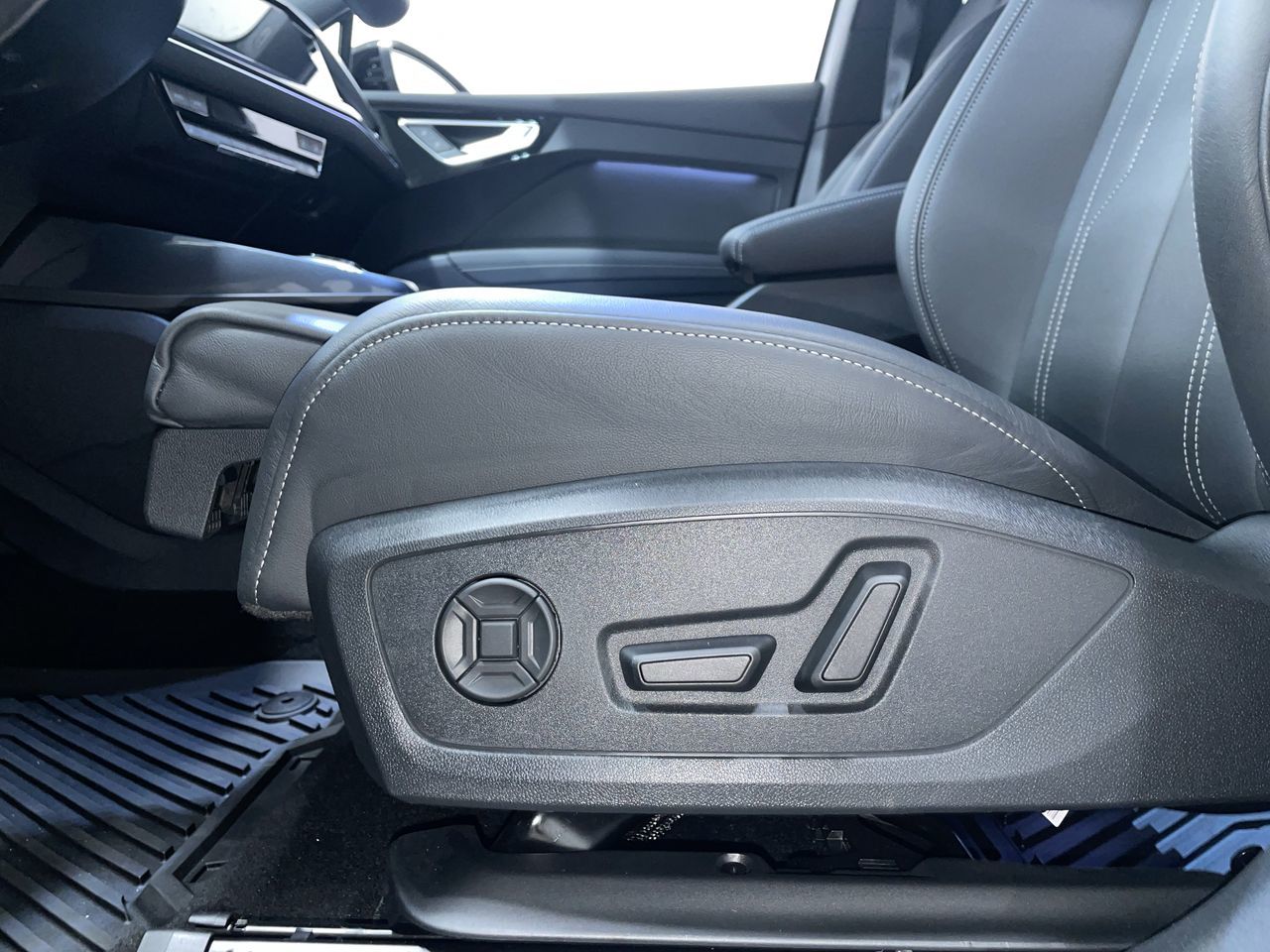 Audi Q4 e-tron  2025 à Vancouver, Colombie-Britannique