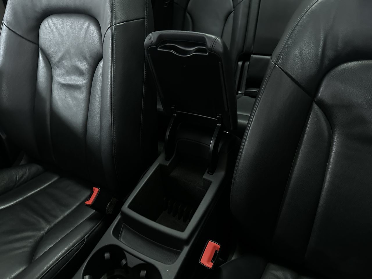 2010 Audi Q5 in Vancouver, British Columbia