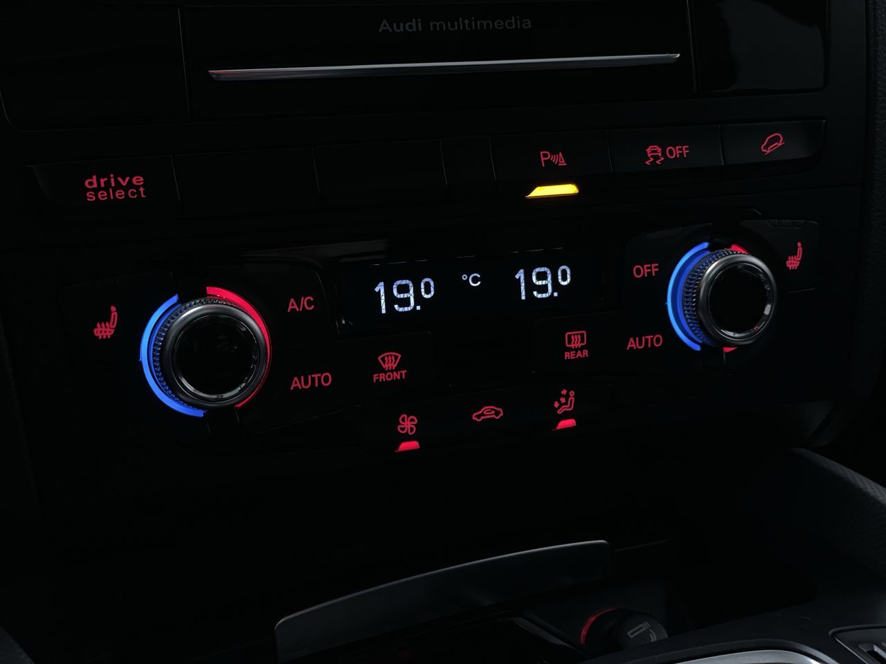 Audi Q5  2016 à Vancouver, Colombie-Britannique