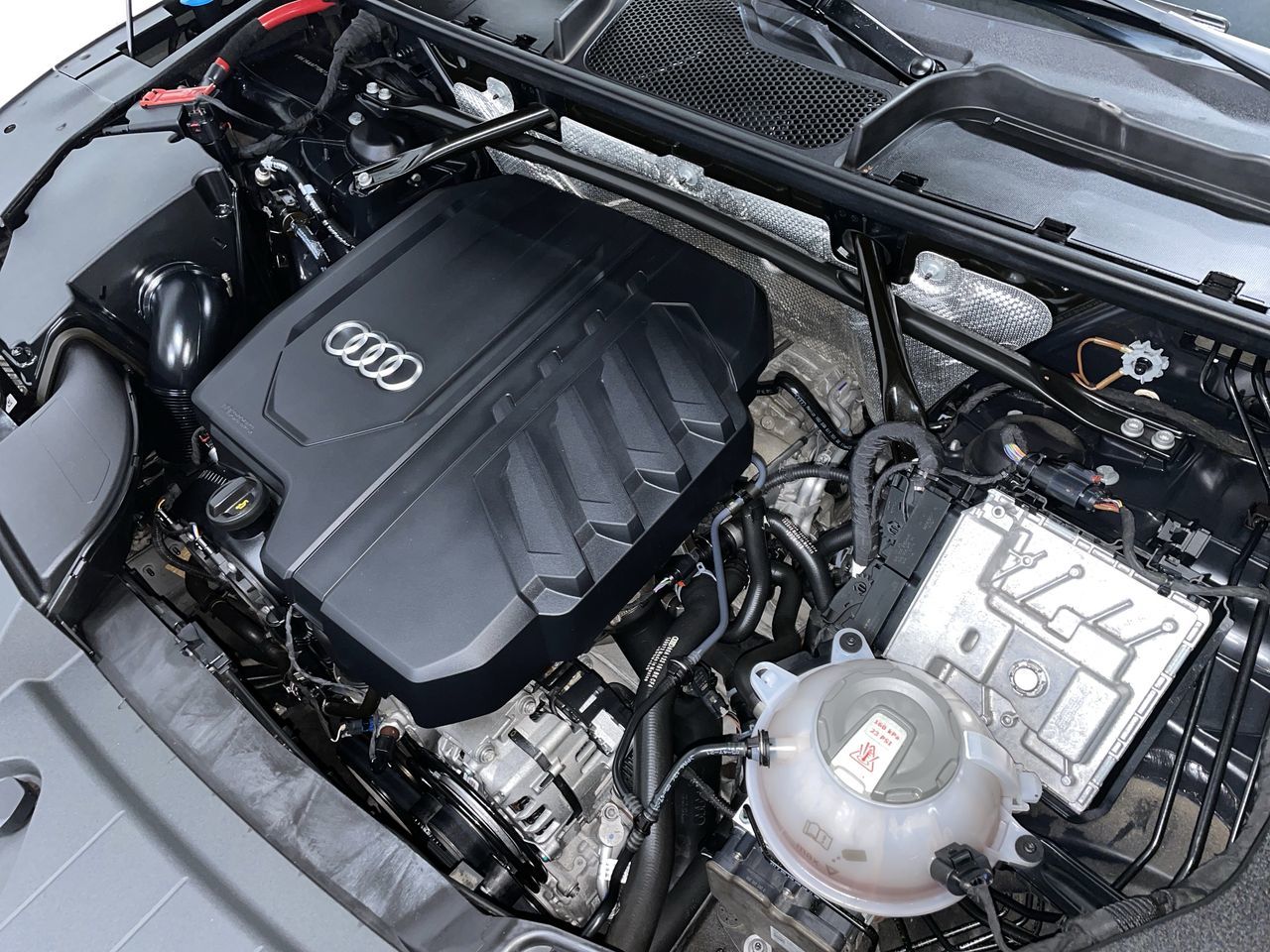 Audi Q5  2022 à Vancouver, Colombie-Britannique