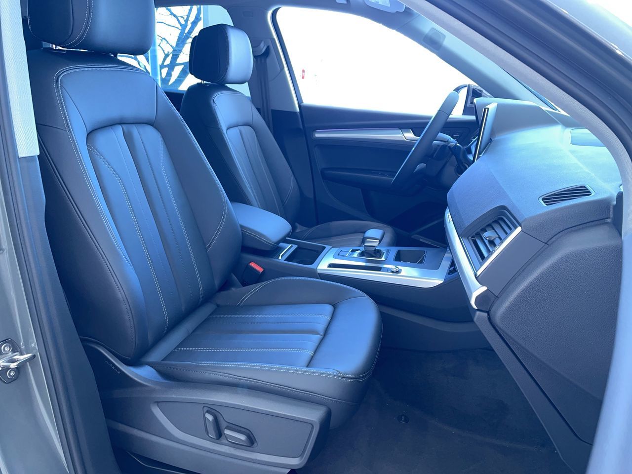 Audi Q5  2023 à Vancouver, Colombie-Britannique