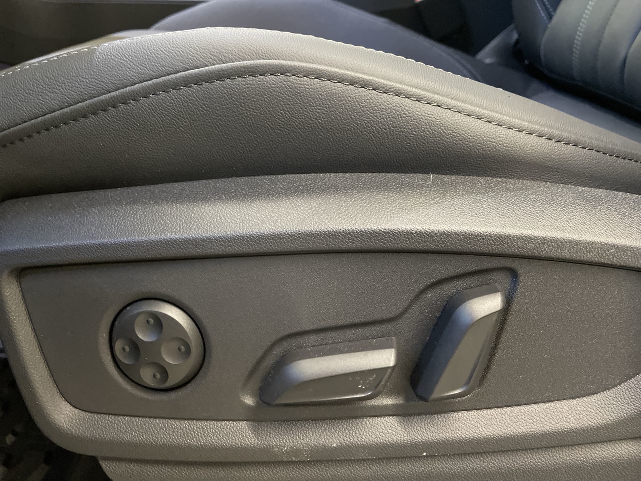 Audi Q5  2023 à Vancouver, Colombie-Britannique