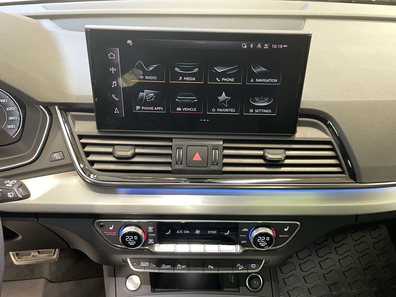 Audi Q5  2023 à Vancouver, Colombie-Britannique