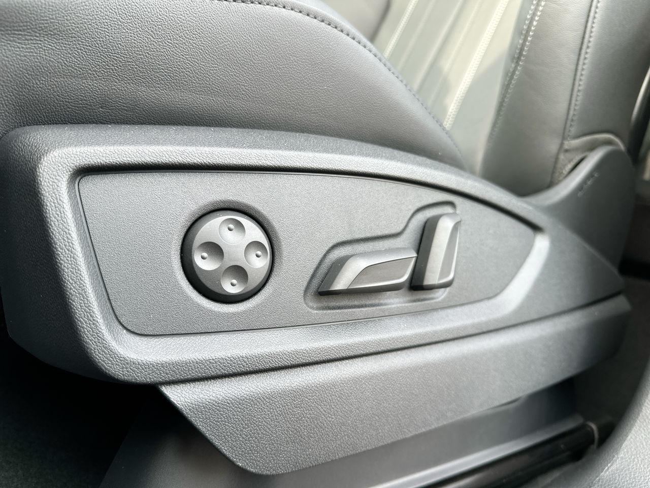 2025 Audi Q5 in Vancouver, British Columbia