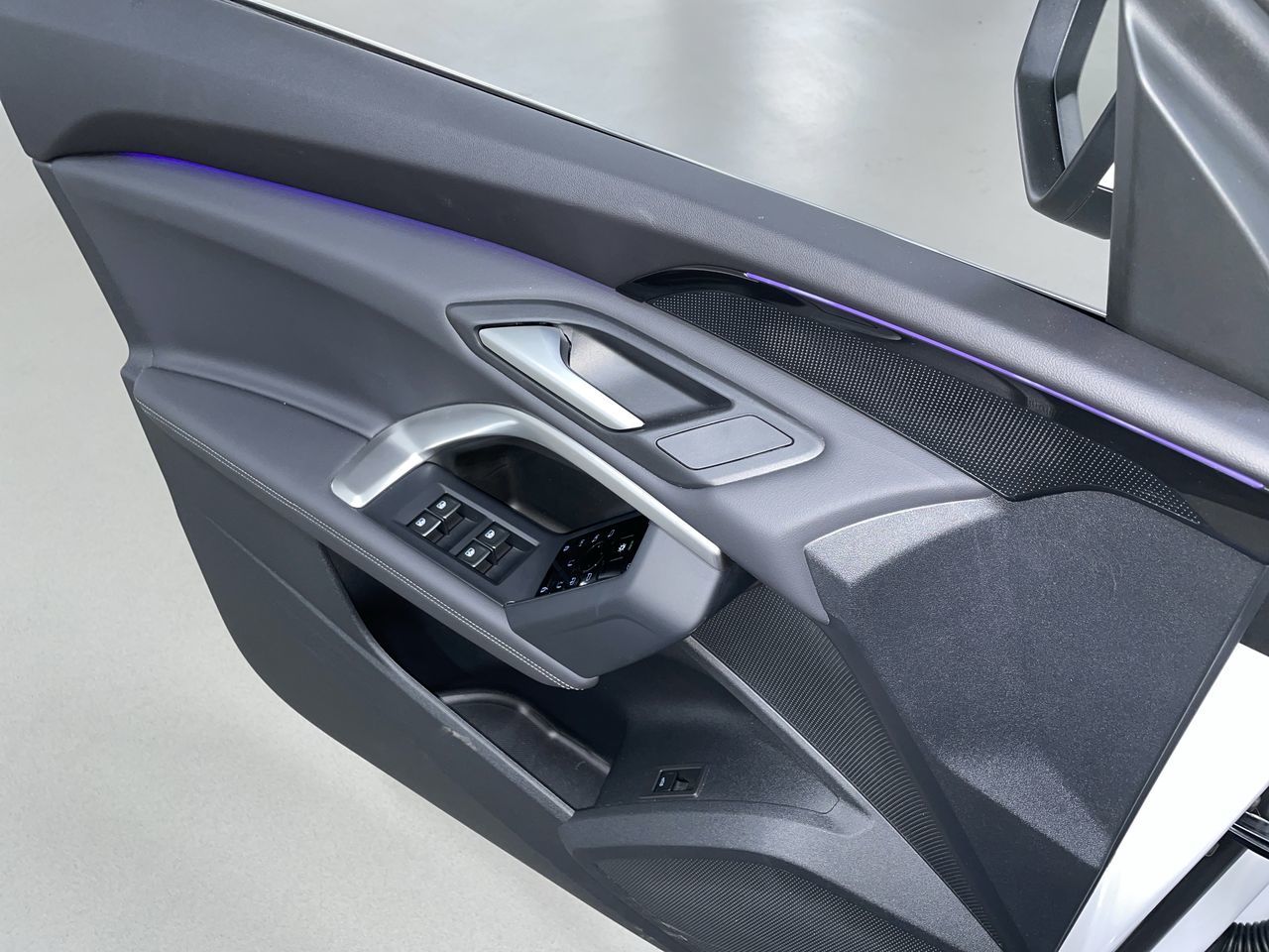 2025 Audi Q5 in Vancouver, British Columbia