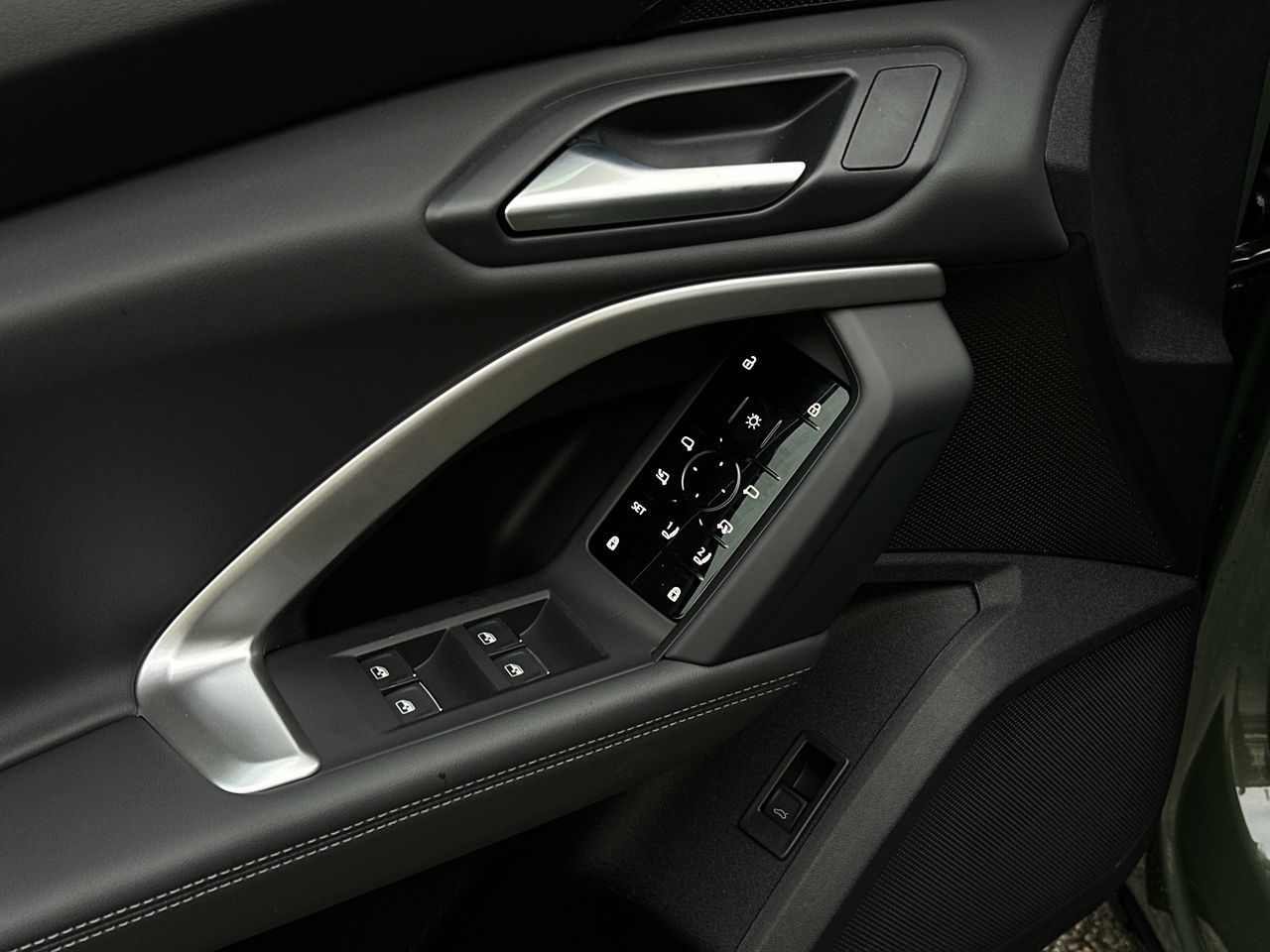 2025 Audi Q5 in Vancouver, British Columbia