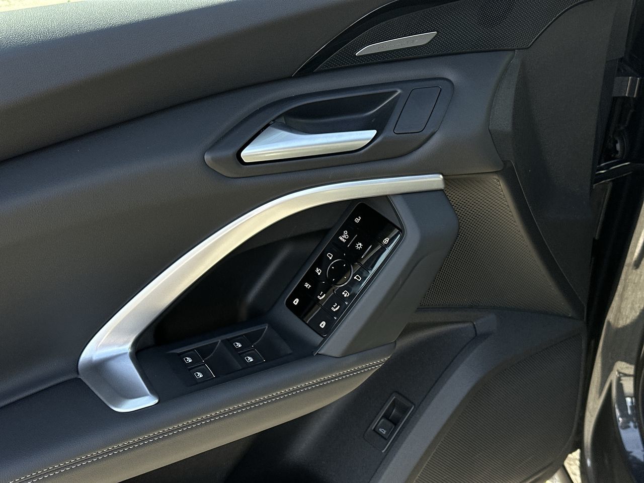 2025 Audi Q5 in Vancouver, British Columbia