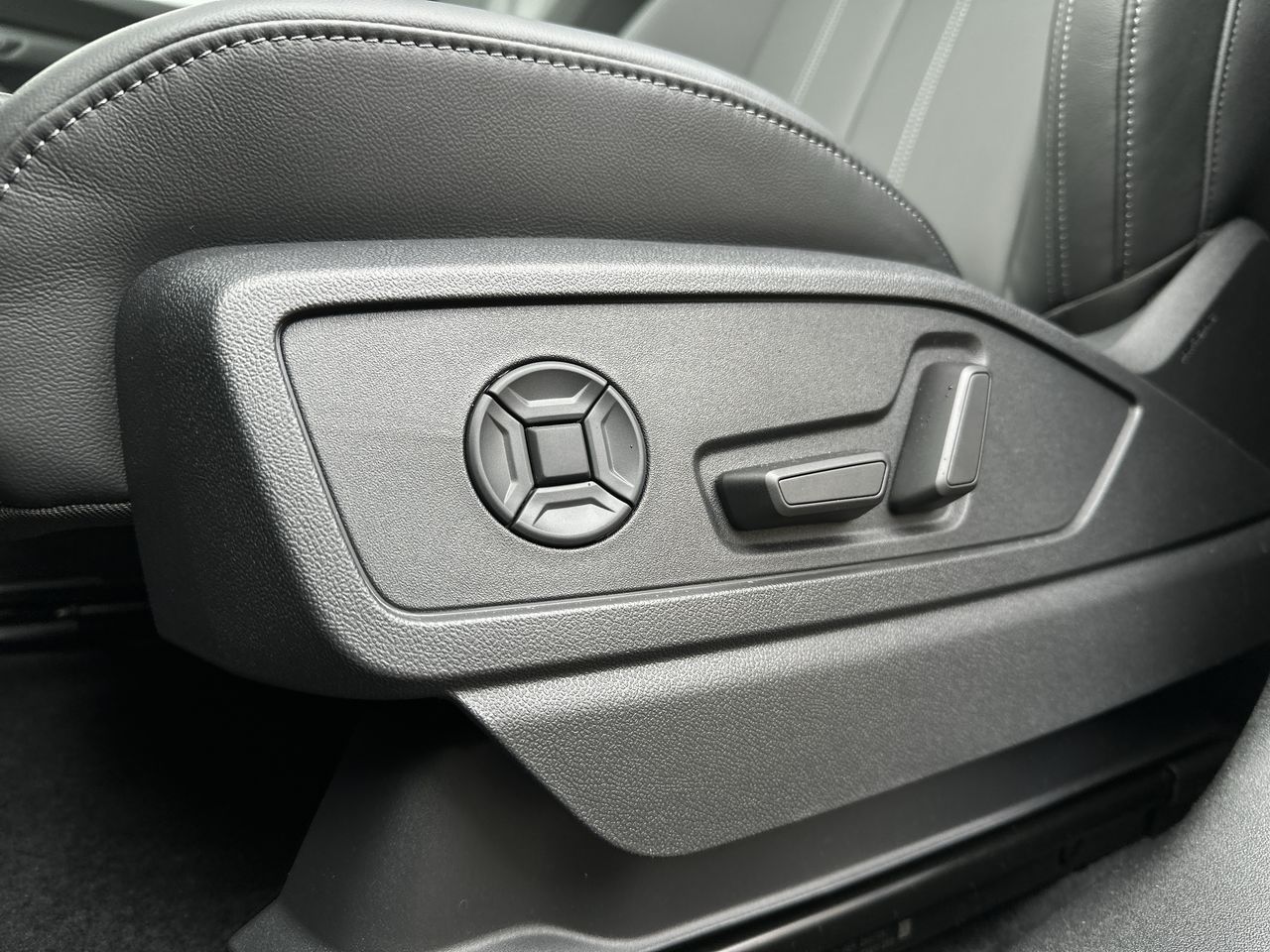 Audi Q5  2025 à Vancouver, Colombie-Britannique