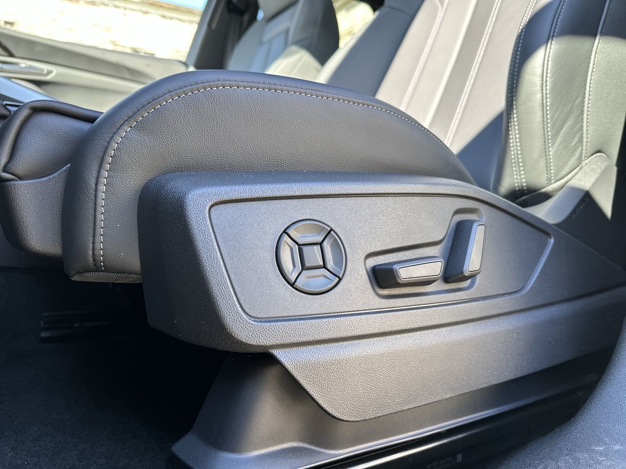 2025 Audi Q5 in Vancouver, British Columbia