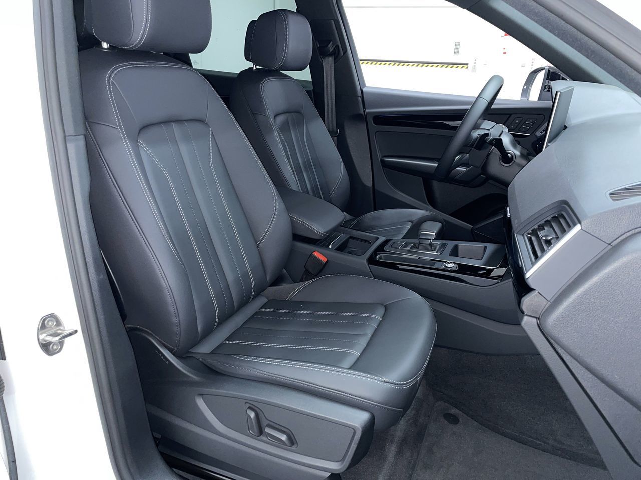 2025 Audi Q5 in Vancouver, British Columbia