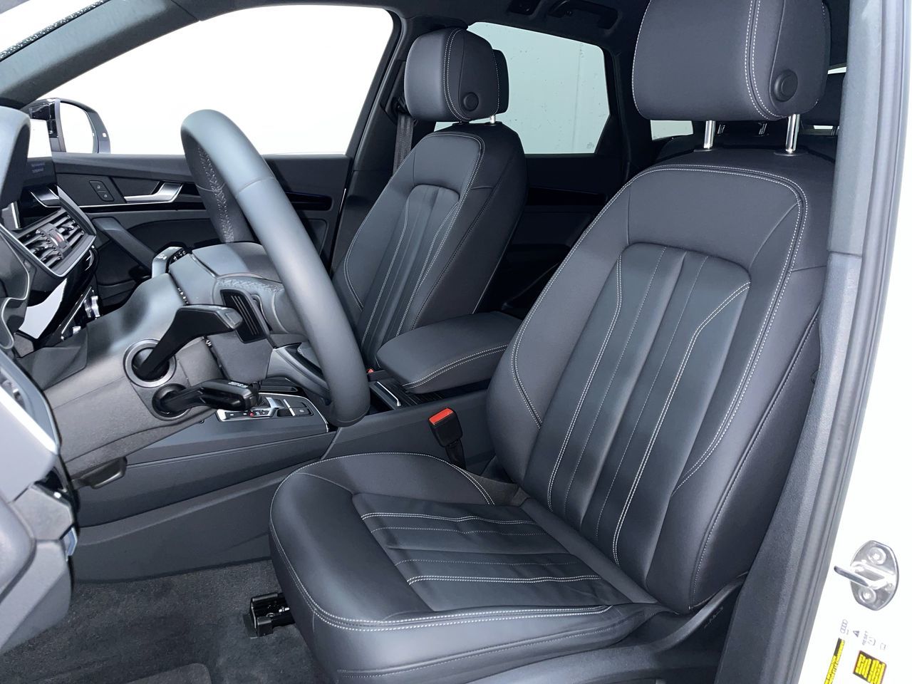 2025 Audi Q5 in Vancouver, British Columbia