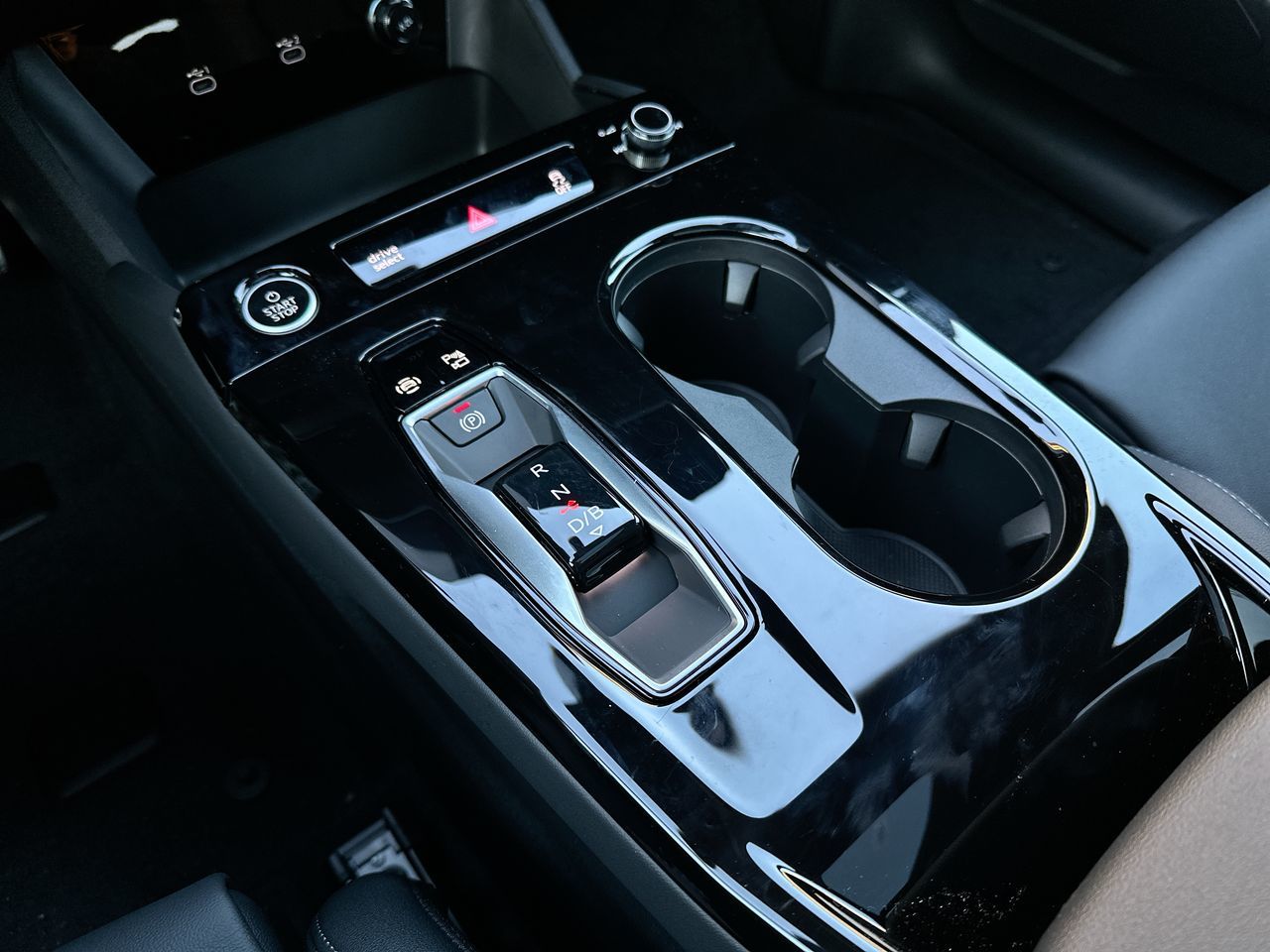 Audi Q6 e-tron  2025 à Vancouver, Colombie-Britannique