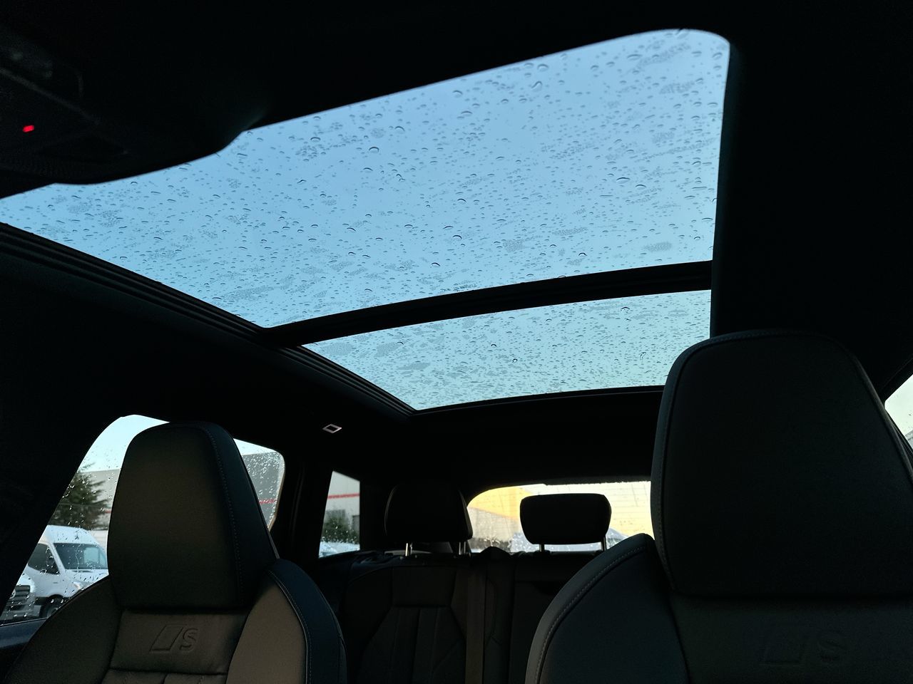 Audi Q6 e-tron  2025 à Vancouver, Colombie-Britannique