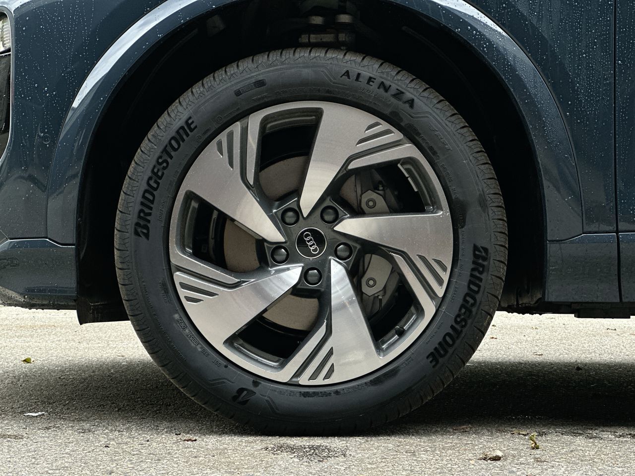 Audi Q6 e-tron  2025 à Vancouver, Colombie-Britannique