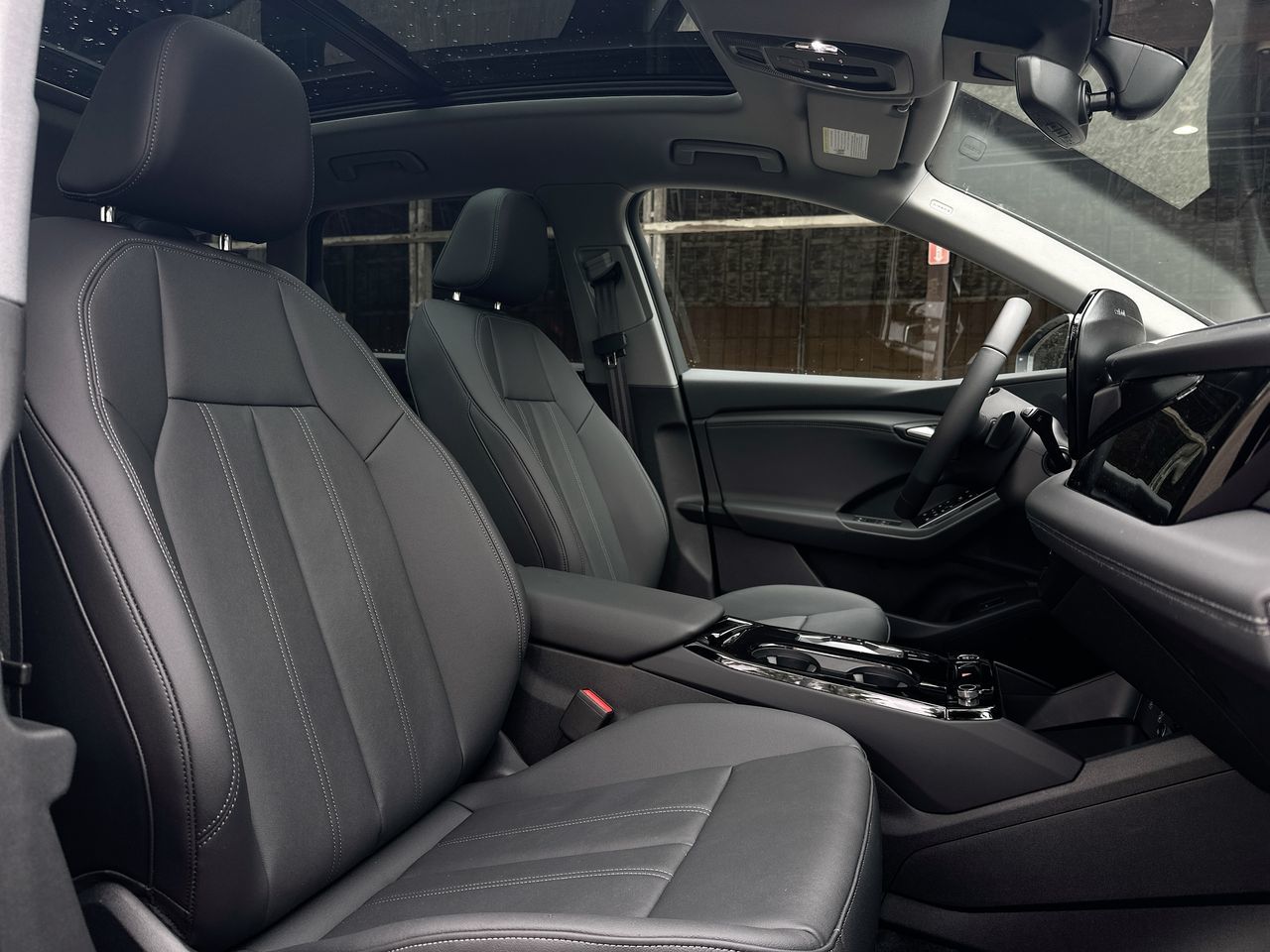 2025 Audi Q6 e-tron in Vancouver, British Columbia