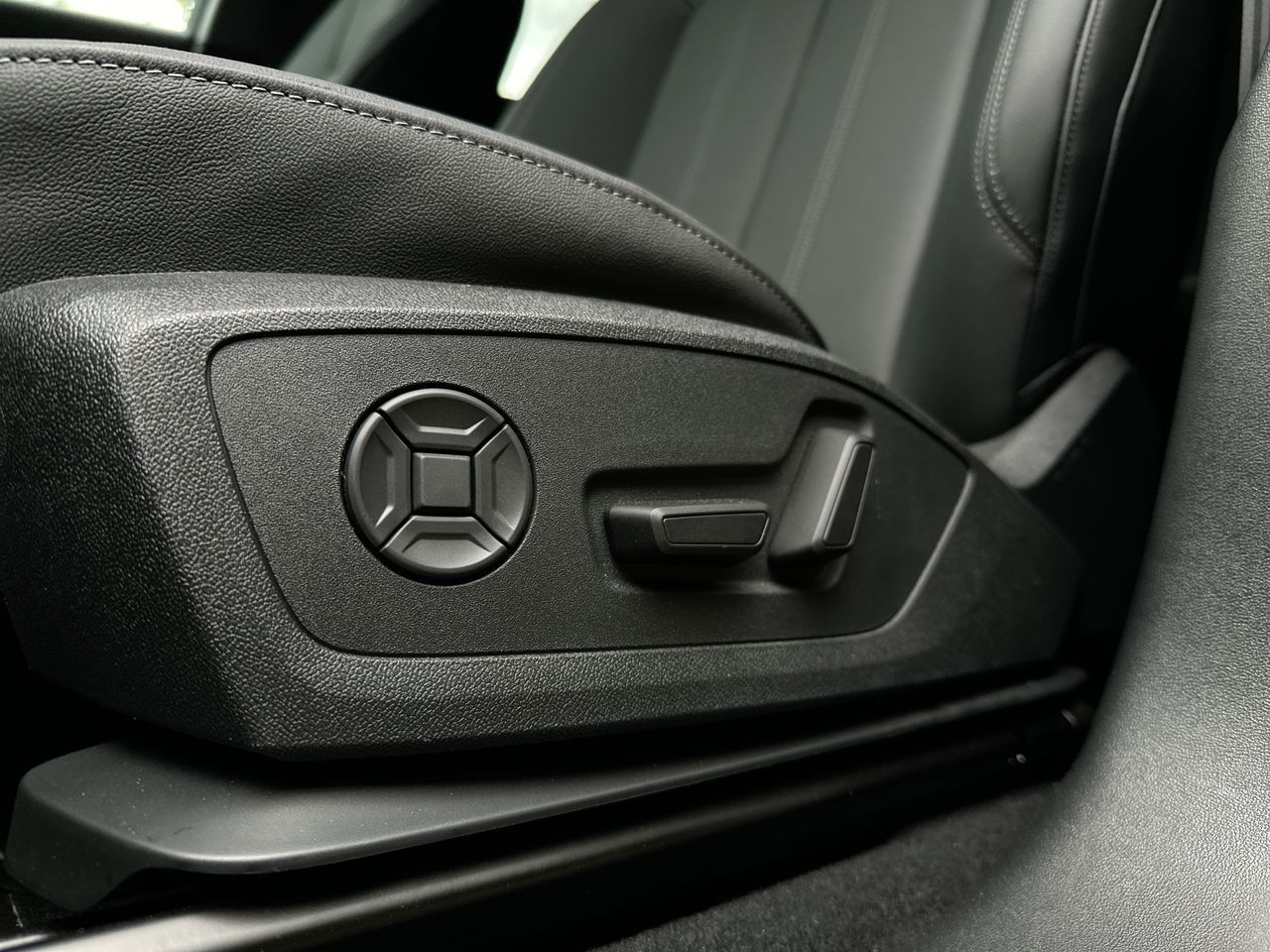 2025 Audi Q6 e-tron in Vancouver, British Columbia