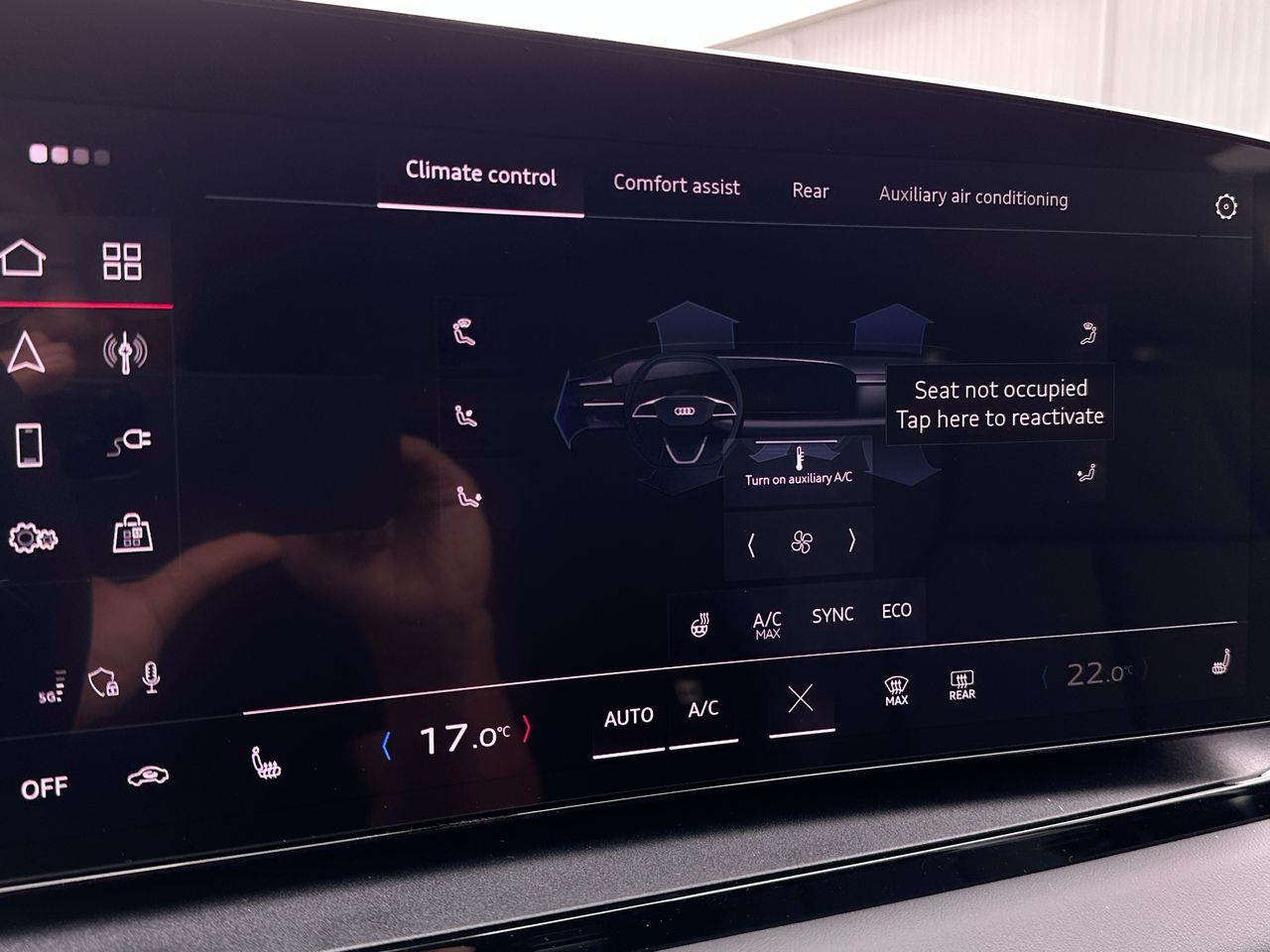 Audi Q6 e-tron  2025 à Vancouver, Colombie-Britannique