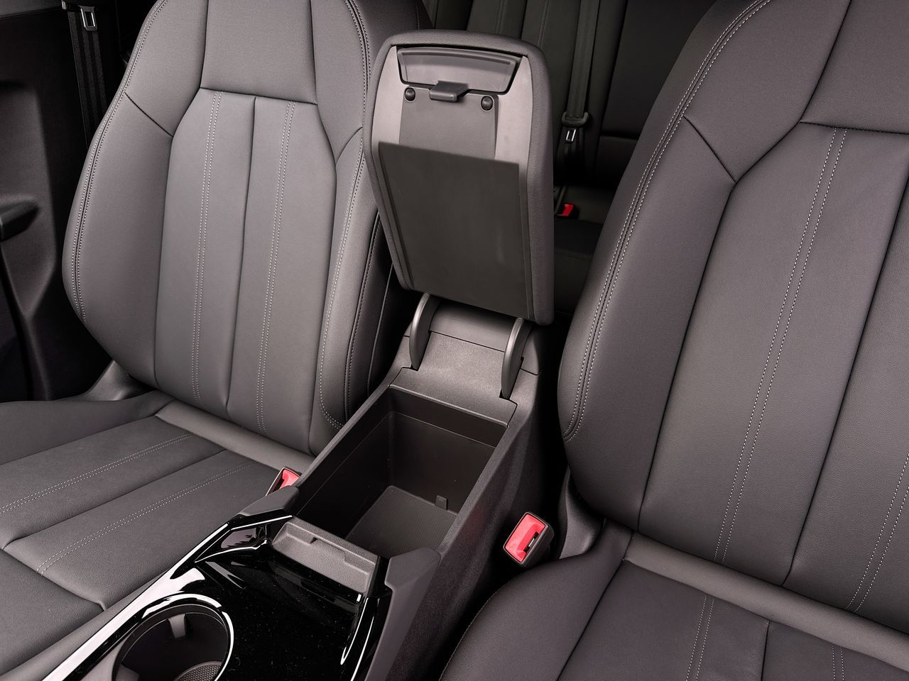 2025 Audi Q6 e-tron in Vancouver, British Columbia