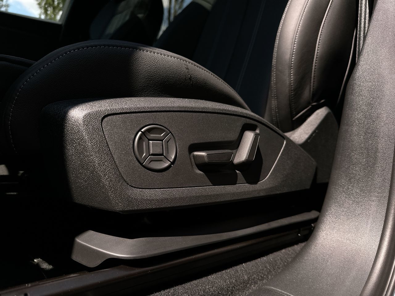 2025 Audi Q6 e-tron in Vancouver, British Columbia