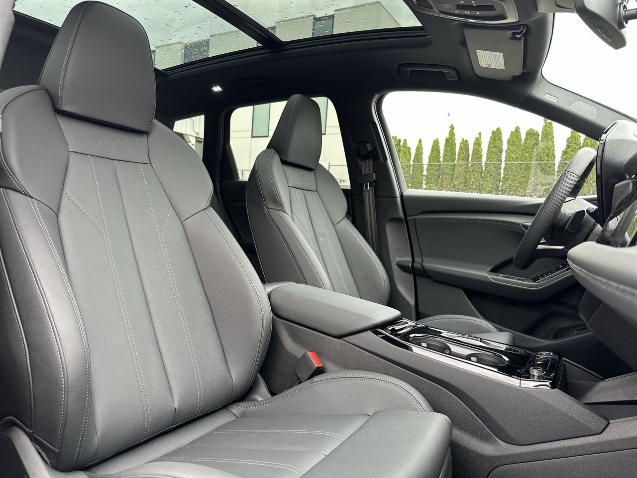 Audi Q6 e-tron  2025 à Vancouver, Colombie-Britannique