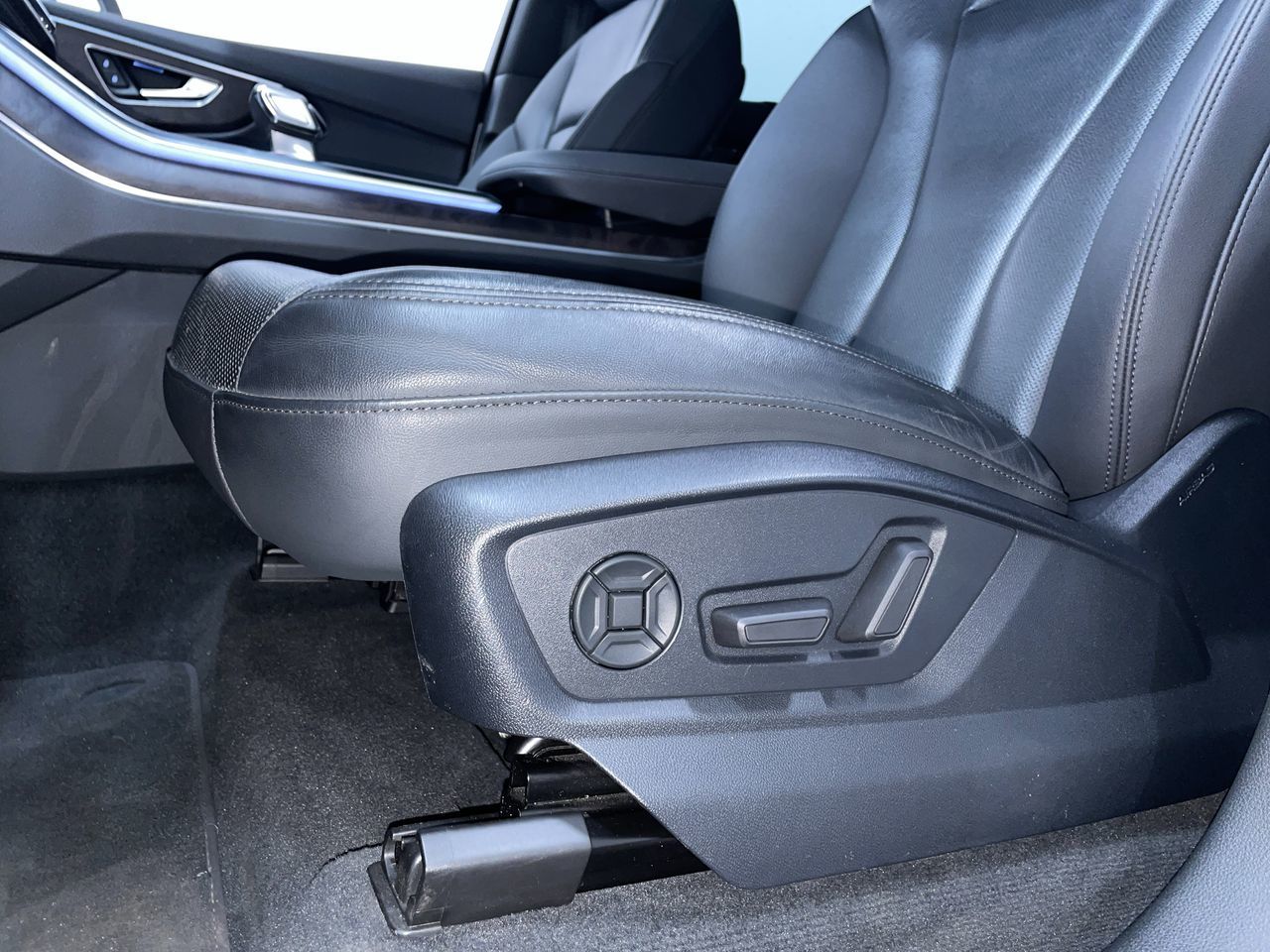 2020 Audi Q7 in Vancouver, British Columbia