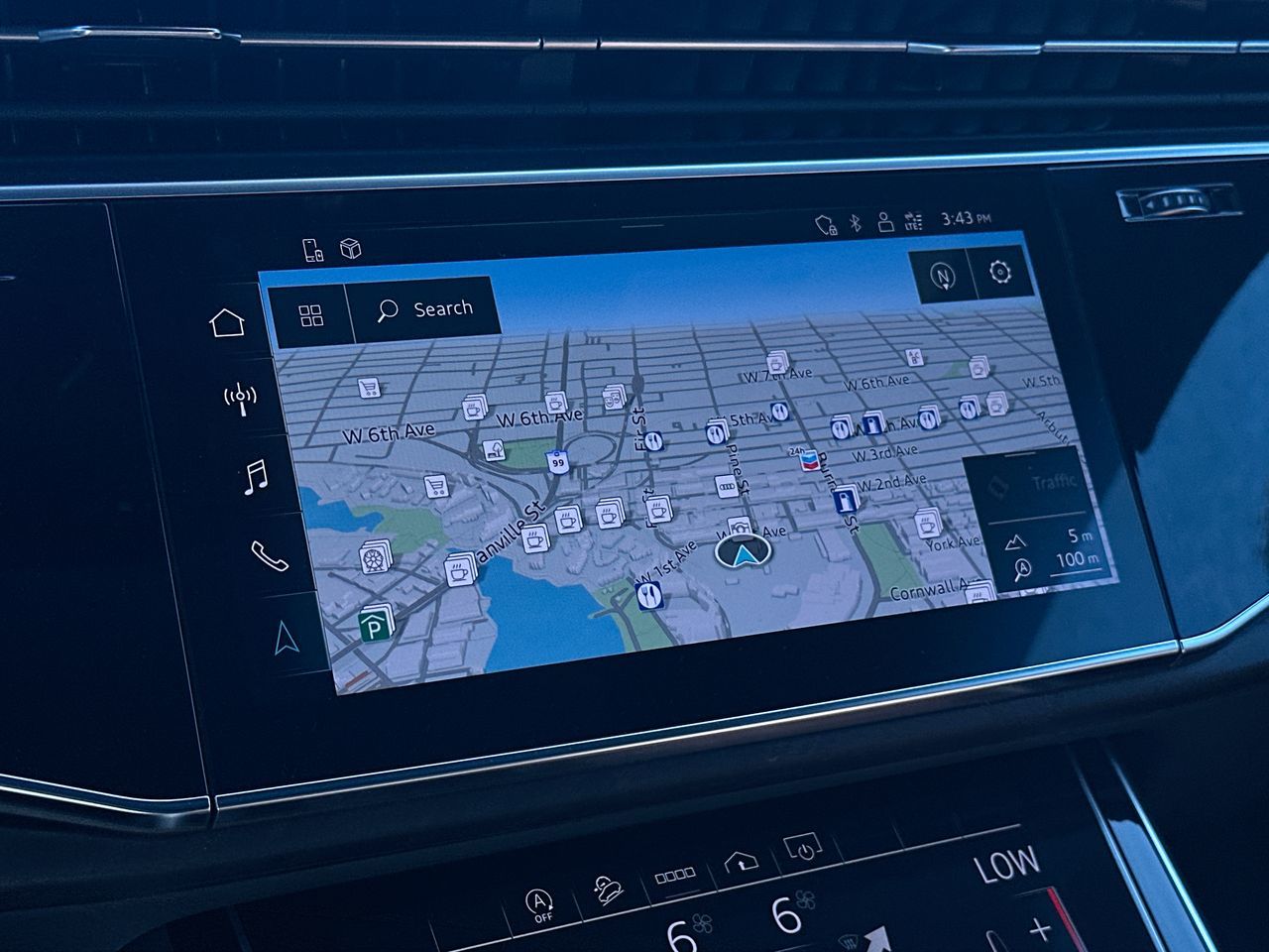 Audi Q8  2021 à Vancouver, Colombie-Britannique