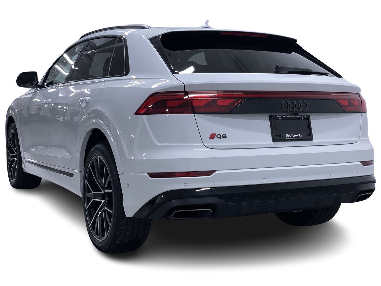 Audi Q8  2024 à Vancouver, Colombie-Britannique