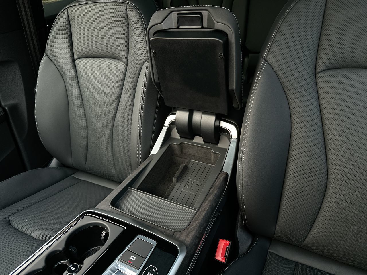 2025 Audi Q8 in Vancouver, British Columbia