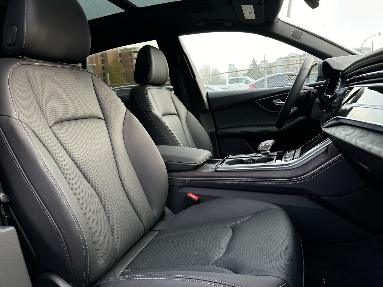 Audi Q8  2025 à Vancouver, Colombie-Britannique