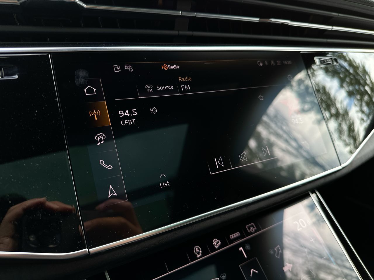 Audi Q8  2025 à Vancouver, Colombie-Britannique