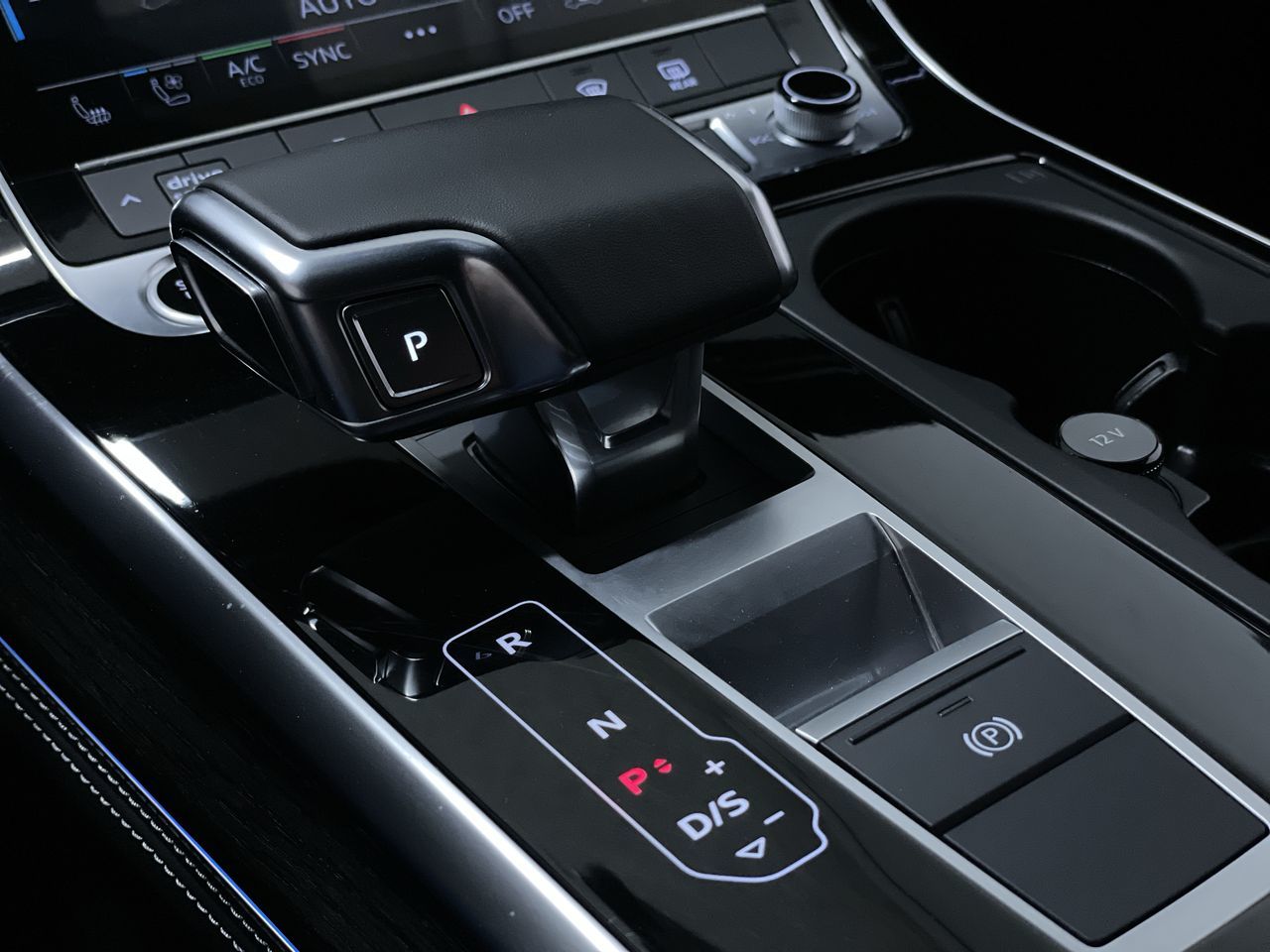 2025 Audi Q8 in Vancouver, British Columbia