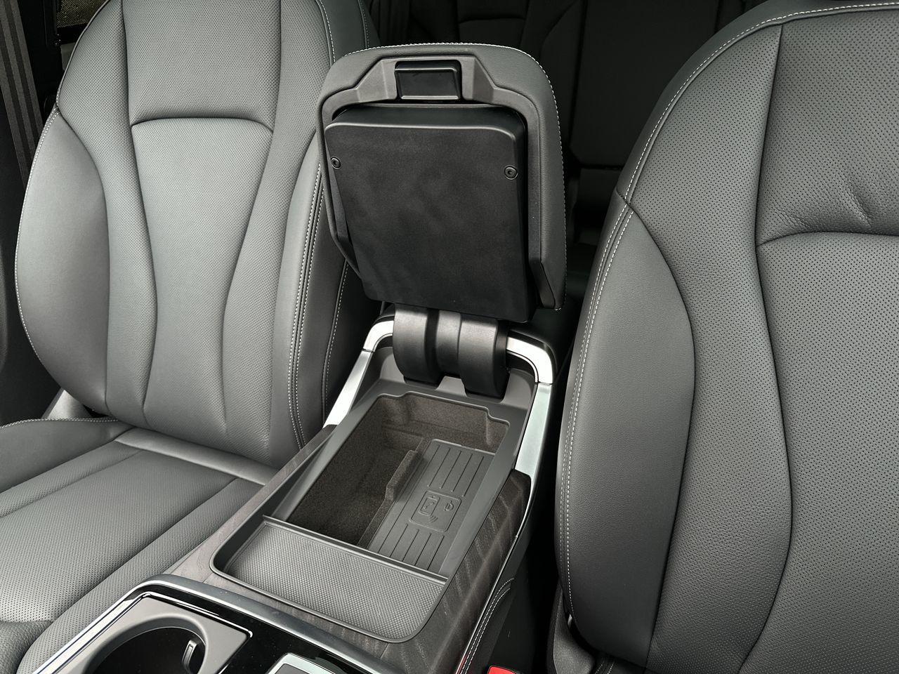 2026 Audi Q8 in Vancouver, British Columbia