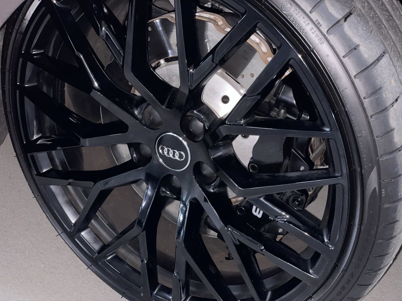 2018 Audi R8 Spyder in Vancouver, British Columbia