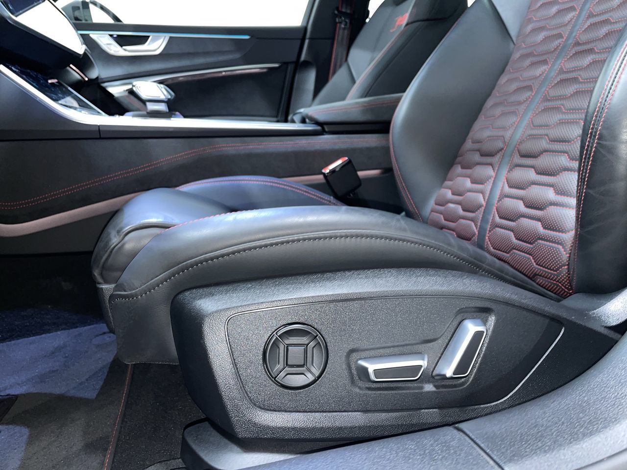 Audi RS 6 Avant  2025 à Vancouver, Colombie-Britannique