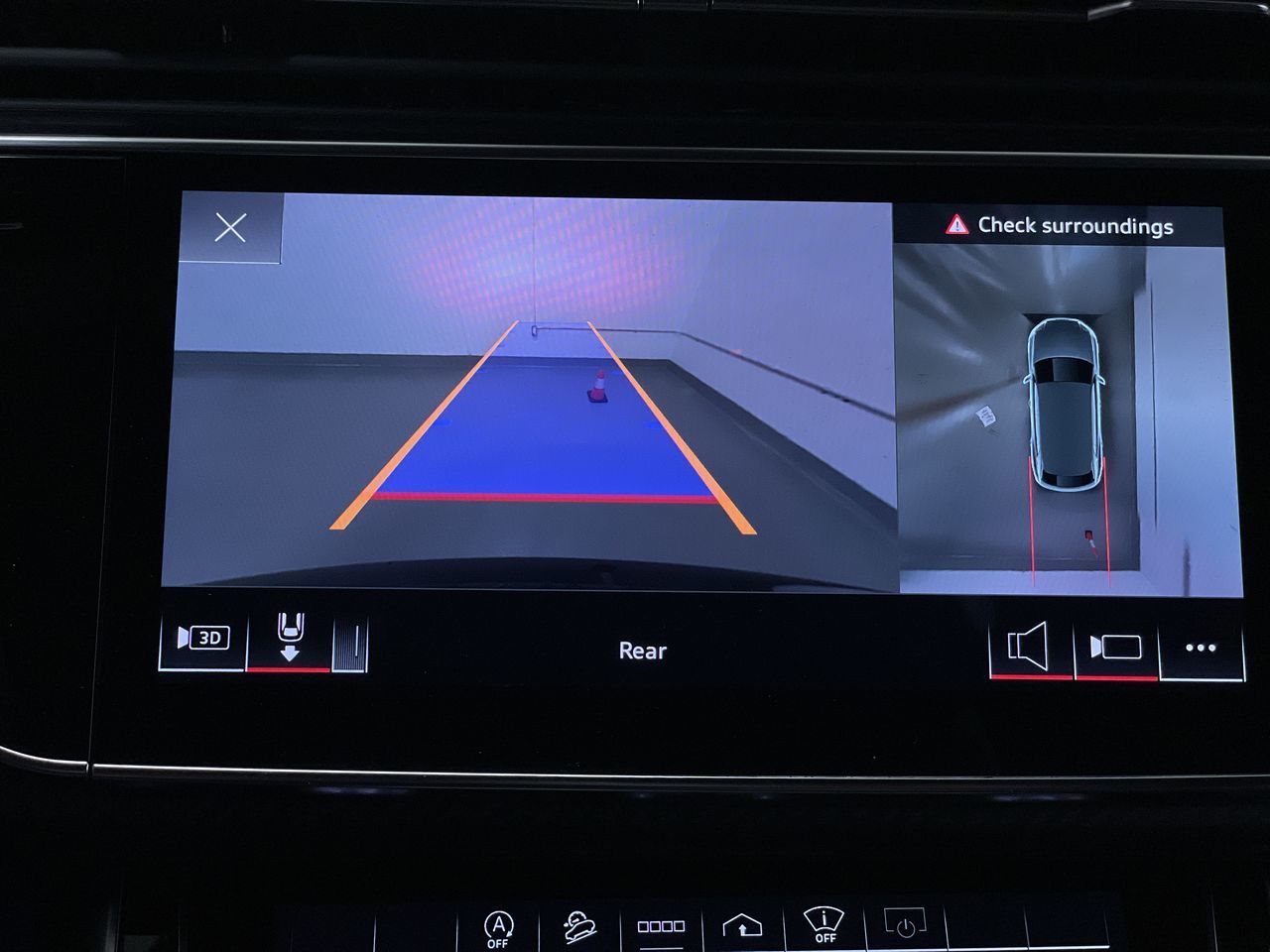 Audi RS Q8  2022 à Vancouver, Colombie-Britannique