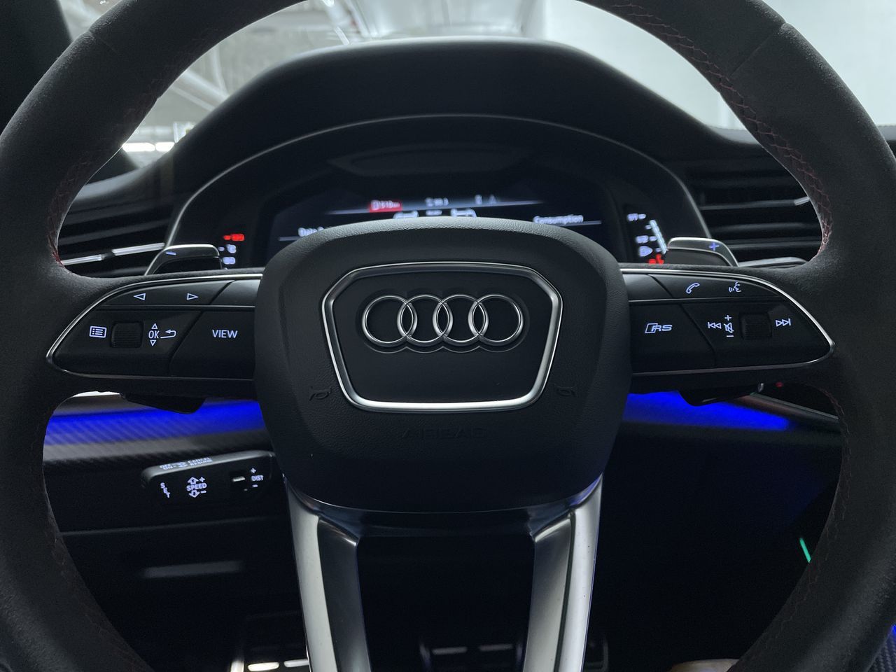 Audi RS Q8  2022 à Vancouver, Colombie-Britannique