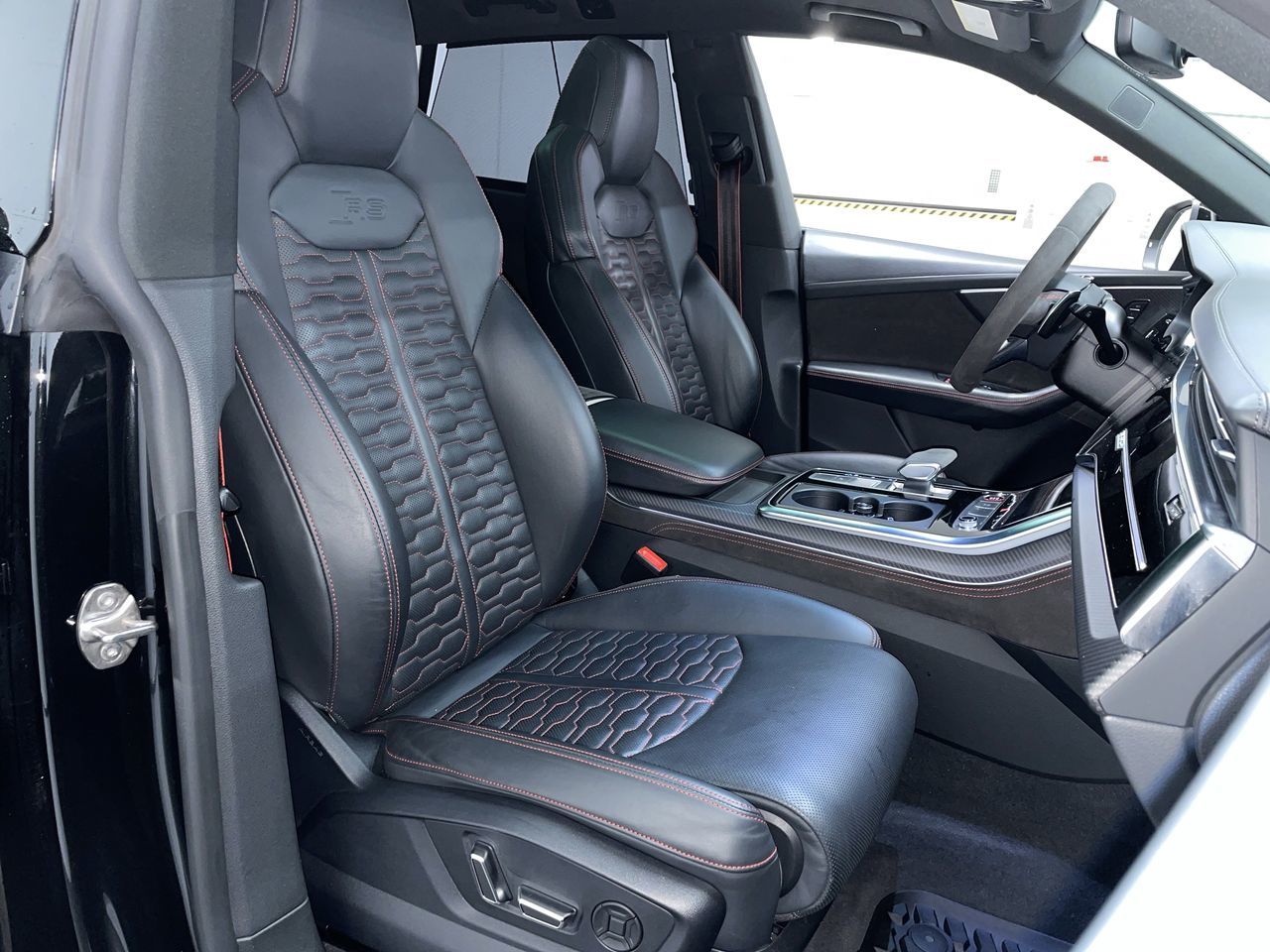 Audi RS Q8  2022 à Vancouver, Colombie-Britannique