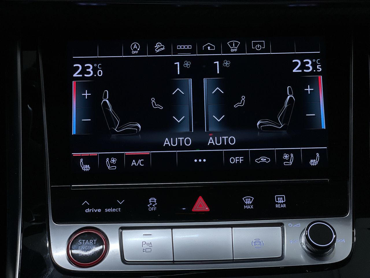 Audi RS Q8  2022 à Vancouver, Colombie-Britannique