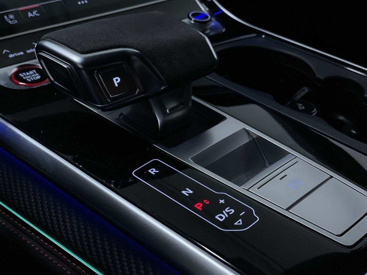 Audi RS Q8  2022 à Vancouver, Colombie-Britannique